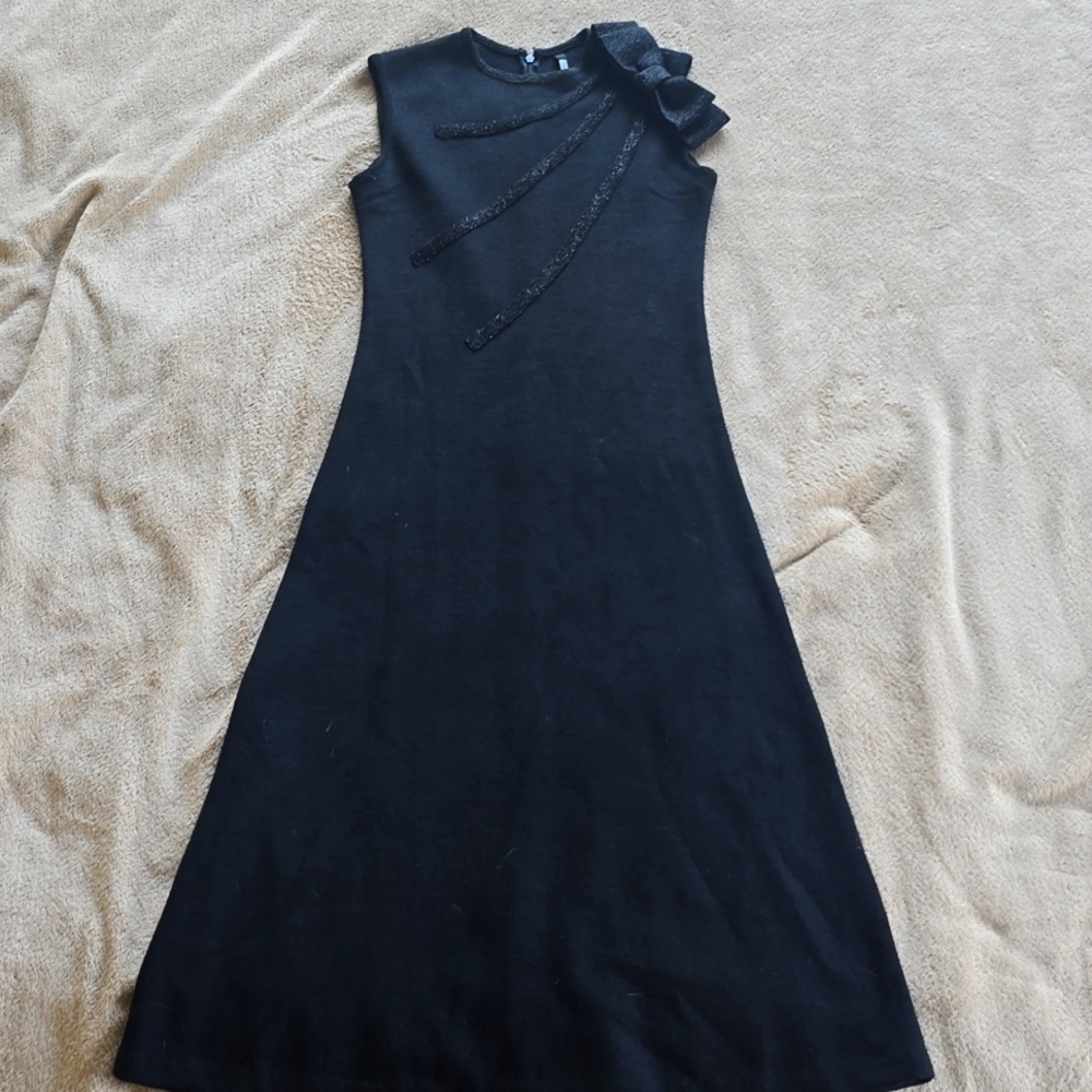 Piaf Wool winter dress in black. Size S